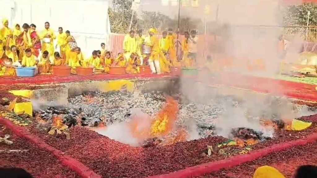 maa baglamukhi havan