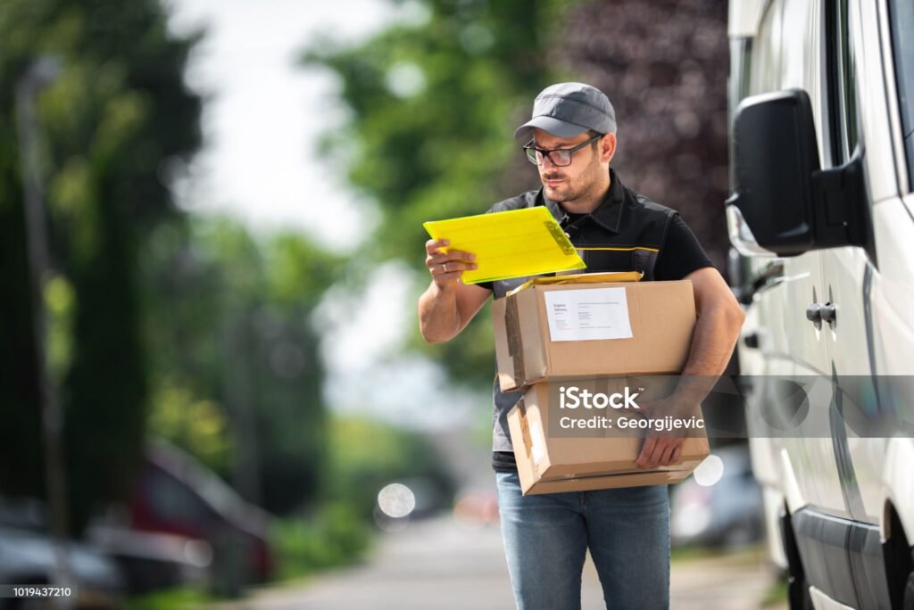 Miami Courier Services | Same-Day Delivery You Can Trust Miami Courier Services | Same-Day Delivery You Can Trust