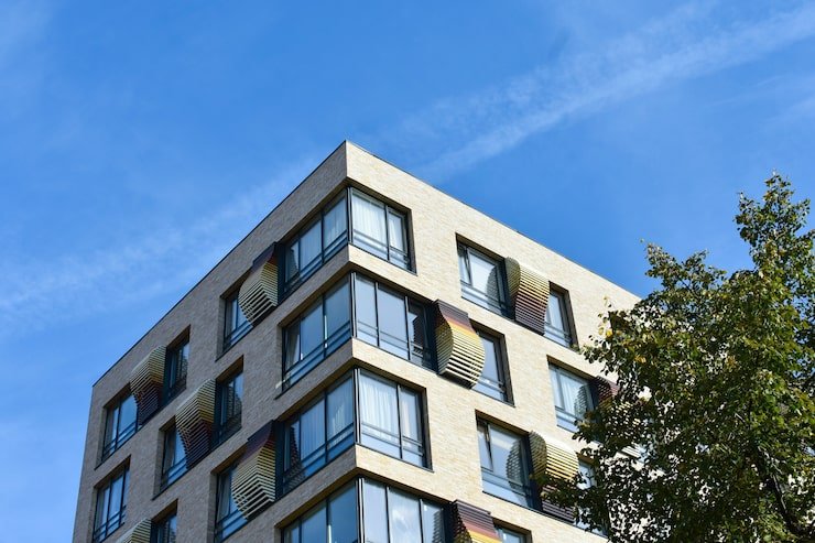 Find Your Sattva Smile: Hamlet Love or Skye Heights? sattva projects inn bangalore