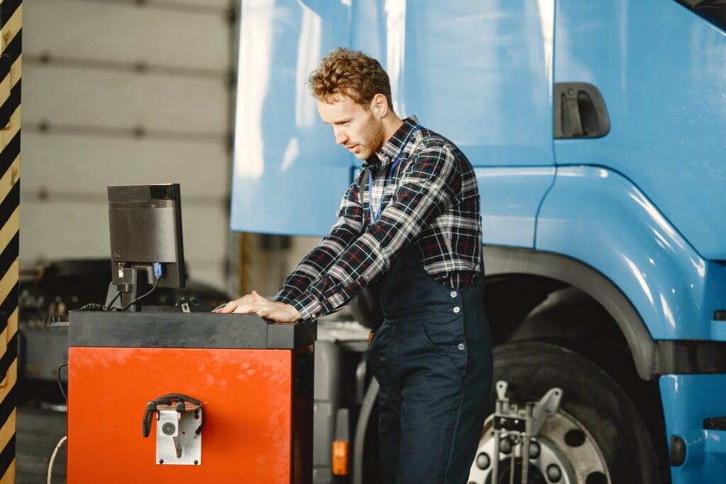 Truck Battery Lock Guide for Commercial Fleet Protection
