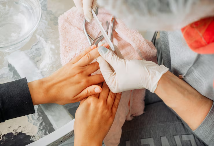 Manicure and pedicure services burnaby