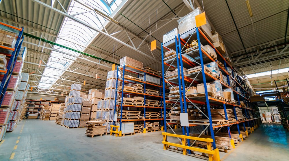 Transform Your Business with a Commercial Warehouse in Bhiwandi – Your Gateway to Industrial Success Commercial warehouse in Bhiwandi with spacious storage area, loading docks, and industrial infrastructure suitable for logistics and bulk storage operations.